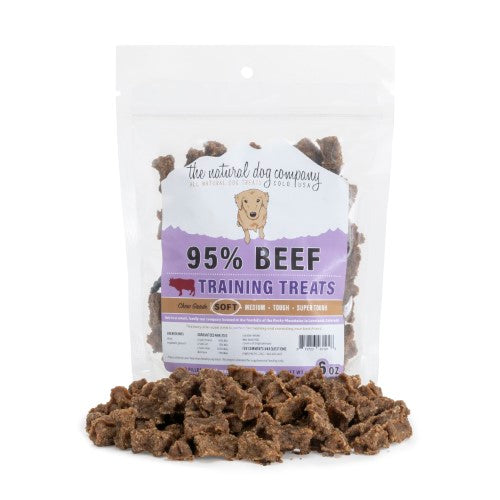 Beef Training Bites dog treats with 95% beef, bite-sized, bone-shaped, ideal for training and sensitive dogs
