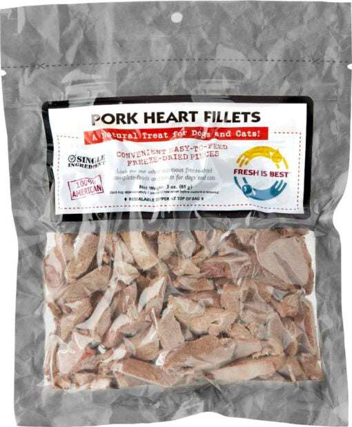 Freeze Dried Pork Heart Fillets for dogs and cats in vacuum-sealed packaging.