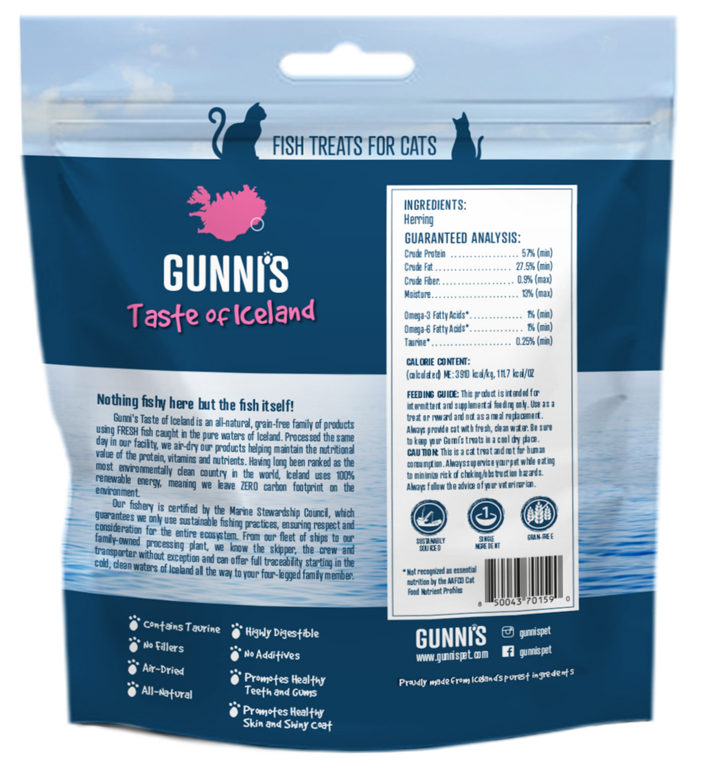Whole air-dried Icelandic herring dog treat packed with omega-3 and protein